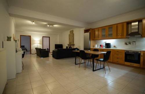 Klitoria Apartment | Spacious home