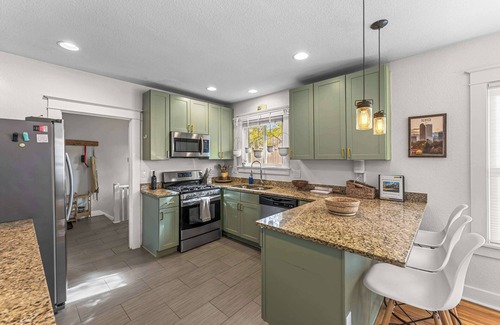 Skyland House | Spacious Home in North Denver near City Park & Zoo