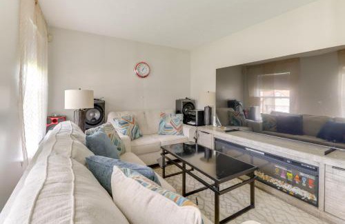 Hampton House | Spacious Home Less Than 3 Mi to Hampton Coliseum!