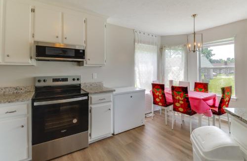 Hampton House | Spacious Home Less Than 3 Mi to Hampton Coliseum!