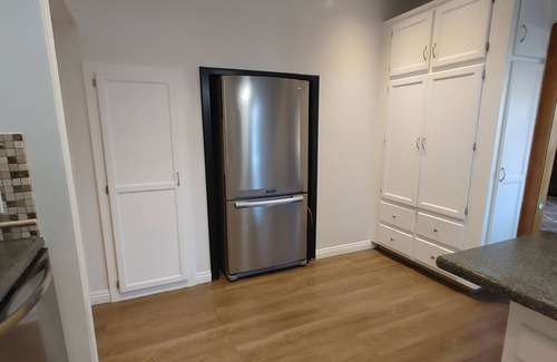 Atascadero House | Spacious home located close to beaches and wineries.