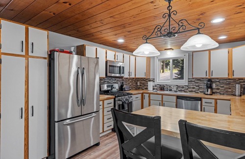 Gilford House | Spacious home minutes from Gunstock and Lake Winnipesaukee