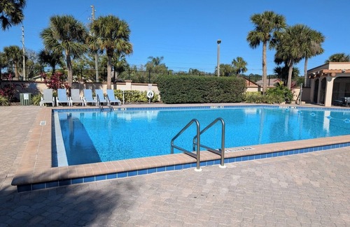 Indian Wells Villa | Spacious Home Near Disney & Universal – Great Location & Amenities