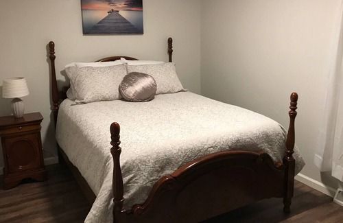 Camdenton House | Spacious Home near Golf Courses, Ballparks National, and Lake of the Ozarks!