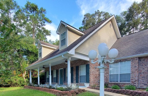 Diamondhead House | Spacious Home Near Great Golf and Beautiful Beaches