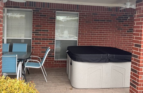 Watauga House | Spacious Home. Pool. Hot Tub. Grill. Pool Table. 4 Bed. 2 Bath.