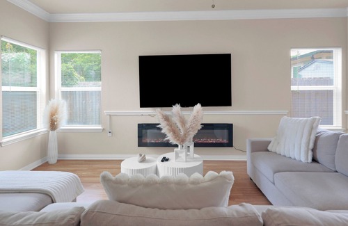 McKinley Heights House | Spacious Home-Queen Suite-Game Room-Movie Room