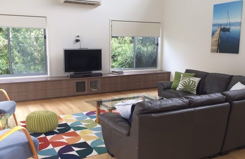 Inverloch House | Spacious home, surf beach location, pet friendly