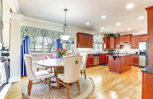 Duluth House | Spacious Home w/Backyard: 3 Mi to Dtwn Duluth!