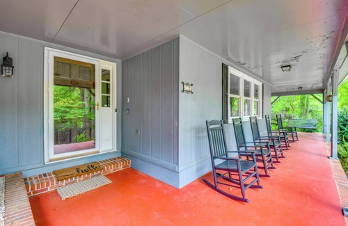 Central House | Spacious Home w/Porch, 4 Mi to Downtown Clemson!