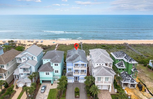 Palm Coast House | Spacious Home w Private Pool, Hot Tub, Elevator + Beach Access!