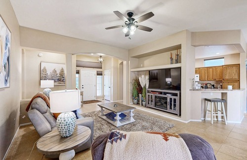 Rancho Vistoso House | Spacious home with access to shared pool/hot tub, sport courts, game room, & gym
