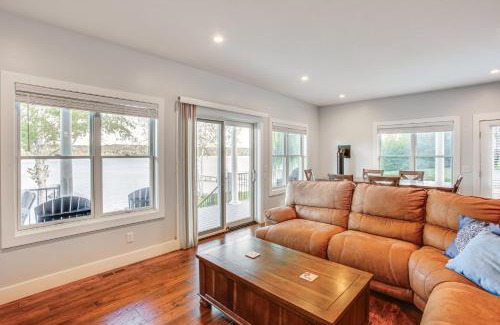 Lake Leelanau House | Spacious Home with Dock on Lake Leelanau!