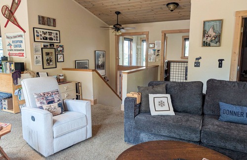 Truckee House | Spacious home with private hot tub & game room - near skiing, hiking, biking