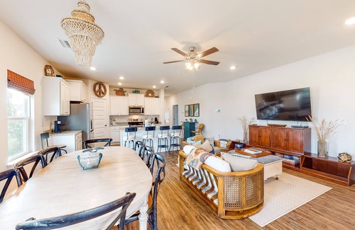 Port St. Joe House | Spacious home with golf cart, mother-in-law suite, community pool, beach access