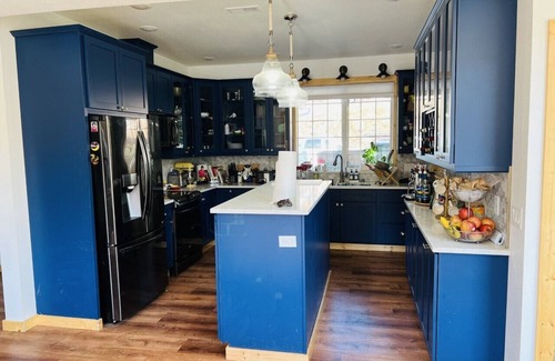 Hoonah House | Spacious Hoonah House, five bedrooms/two & half bathrooms in nice quiet area