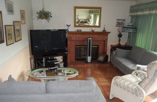 Carlsbad House | Spacious House in Carlsbad with Pool/Spa, 4 miles to Beaches