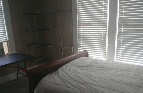 Highland Historic District House | Spacious house in highland