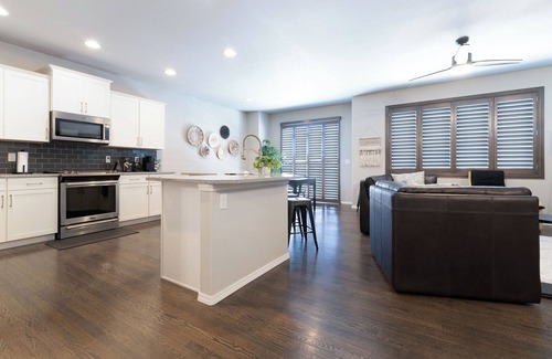 Monument House | Spacious house in Monument, Mountain Views, close to USAF Academy, Nature!
