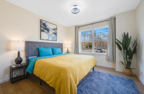 Maple Hill House | Spacious House in Prime Location