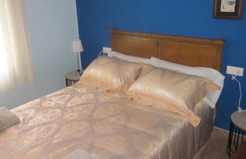 Cuenca House | Spacious house in the center of Cuenca capital, with small garden, up to 6 adults