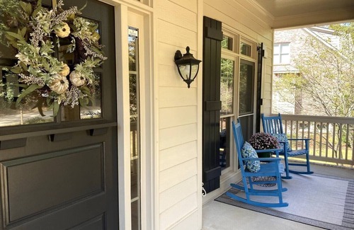 Athens House | Spacious House near Five Points - Perfect for weekends in Athens!