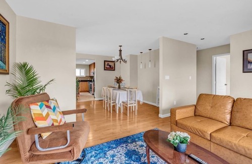 Fraserview House | Spacious house suit for family reunion and vacation
