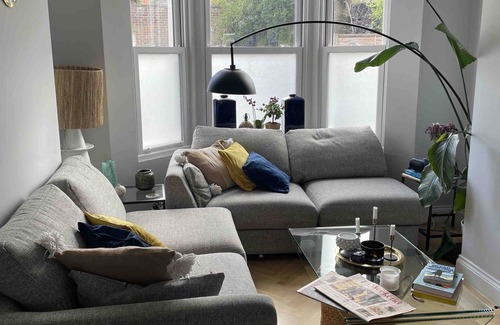 Brondesbury Park House | Spacious house with great transport links, close to many shops and restaurants