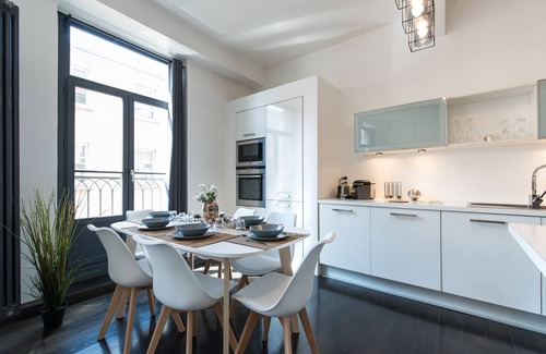 Secteur 2 Apartment | Spacious hypercentre apartment