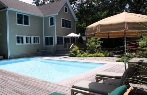 Water Mill House | SPACIOUS, IMMACULATE 5 BEDROOM SOUTHAMPTON BEAUTY!