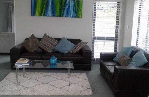 Stoke House | Spacious in Stoke