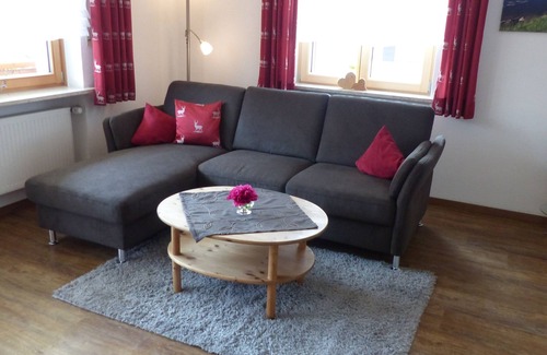 Schraden Apartment | Spacious, inviting apartment near Füssen close Neuschwanstein castle