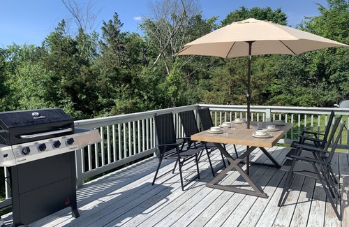 Athens House | Spacious Lake Community House near Hudson