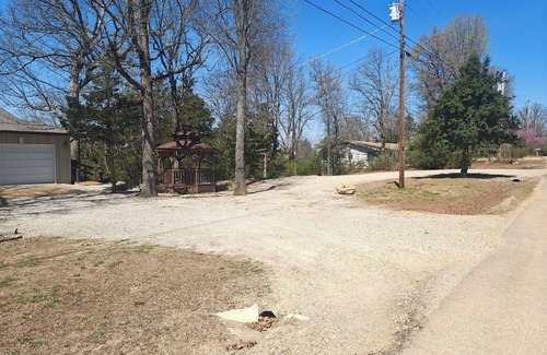 Mountain Home House | Spacious Lake House with View of Norfork Lake