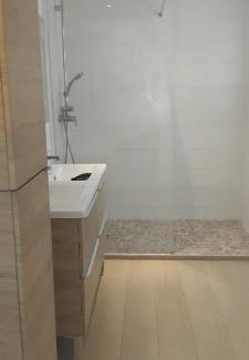 Bilieu House | Spacious lake house