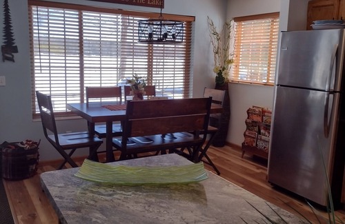 St Germain Condo | Spacious Lakefront/Snowmobile Lodge Condo