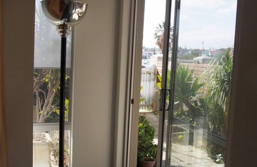 Mindarie Apartment | Spacious living in the heart of the marina