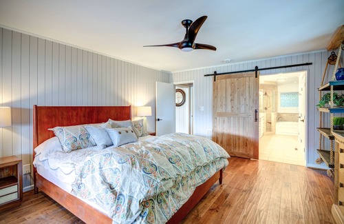 Seven Devils Cabin | Spacious lodge with magnificent mountain views, fireplace and hot tub.