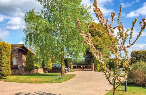 Scawton Ski Chalet | Spacious lodge with one double with en suite shower and one twin.