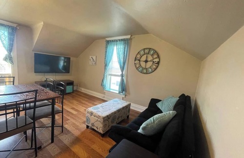 Cheyenne Apartment | Spacious Loft near Downtown with kitchen & office