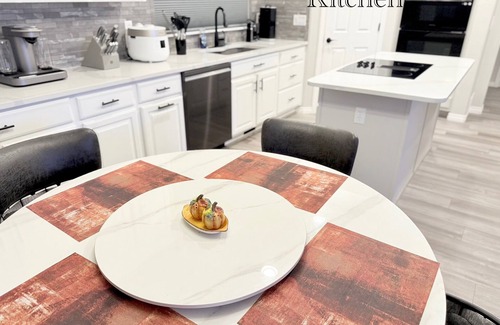 Colorado Springs House | Spacious Luxury Smart Home w/Spa & Theater in Colorado Springs