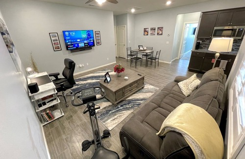 Fontana Apartment | Spacious Luxury Apartment with Modern Amenities