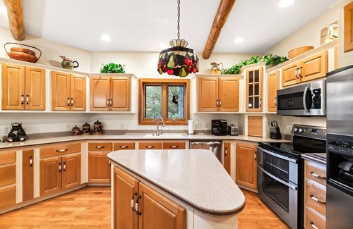 Townsend Cabin | Spacious Luxury Cabin 🏚 with huge deck, Smoky Mountain National Park ⛰!