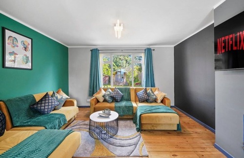 Bristol House | Spacious Luxury Free Parking