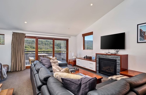 Thredbo Apartment | Spacious luxury in the village, gas fire, spa bath, Foxtel, expresso machine, BBQ & private Balcony