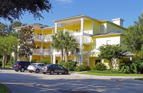Bahama Bay Condo | Spacious Luxury Penthouse for 8 guests in amazing Bahama Bay Resort near Disney
