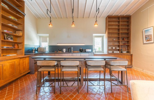 Chateauneuf-le-Rouge Apartment | Spacious, modern loft in a château near Aix.