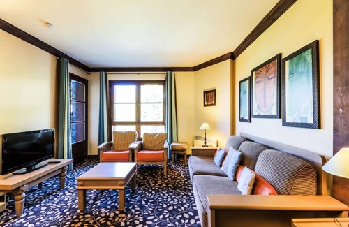 Arc-1950 Apartment | Spacious mountain apartment with pool, SPA and Mont Blanc views
