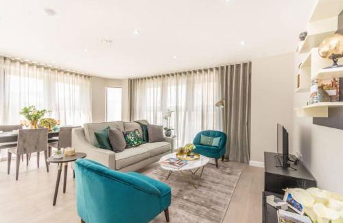 Livesey Apartment | Spacious Modern 3 Bed Apartments in London Bridge with Netflix and Free Carpark