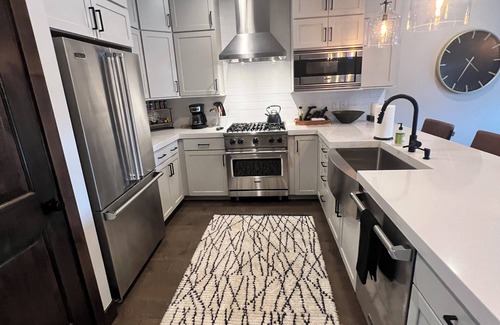Park City House | Spacious Modern BRAND NEW 4-BR/4-BA townhome - Views of ALL Park City Ski Runs!